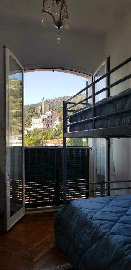 Mistral Apartment Alassio