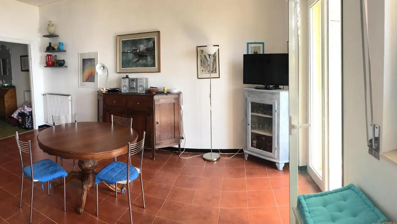 Mistral Apartment Alassio